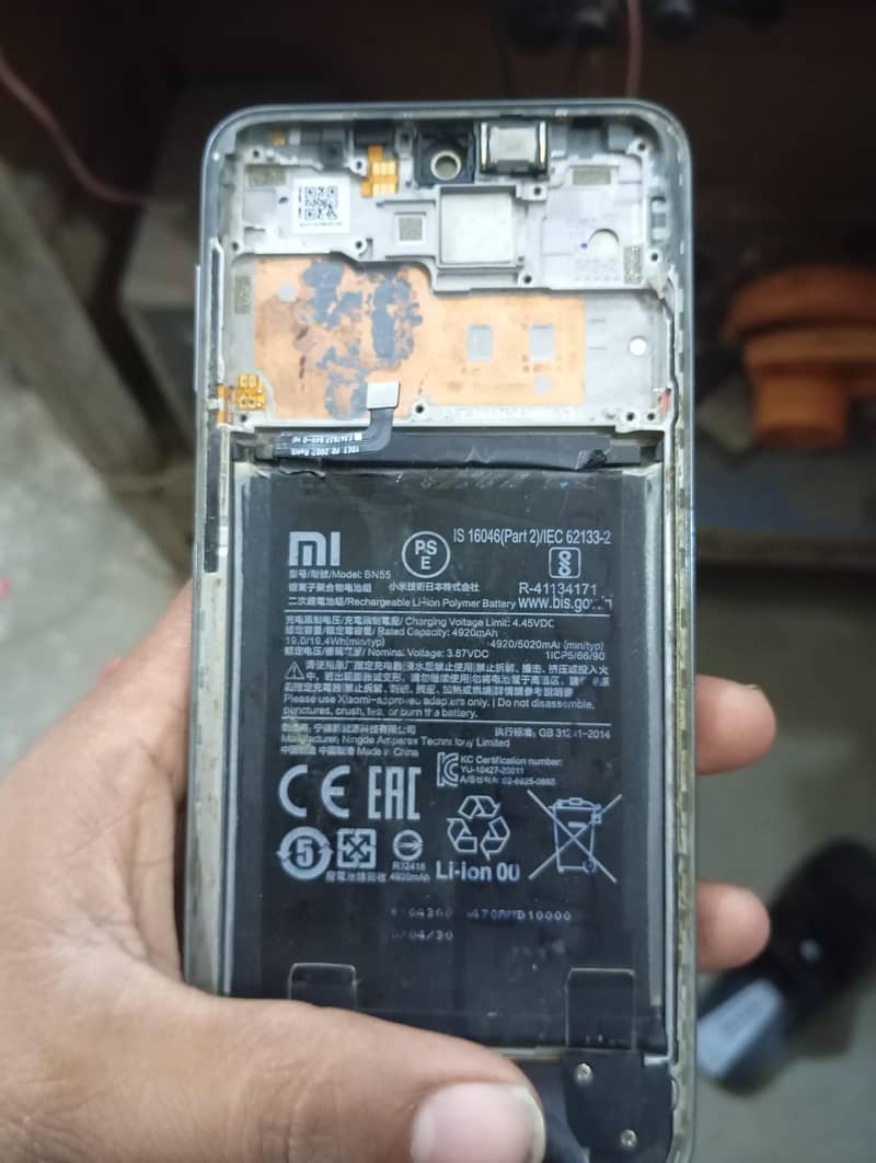 Xiaomi Redmi Note 9S 3