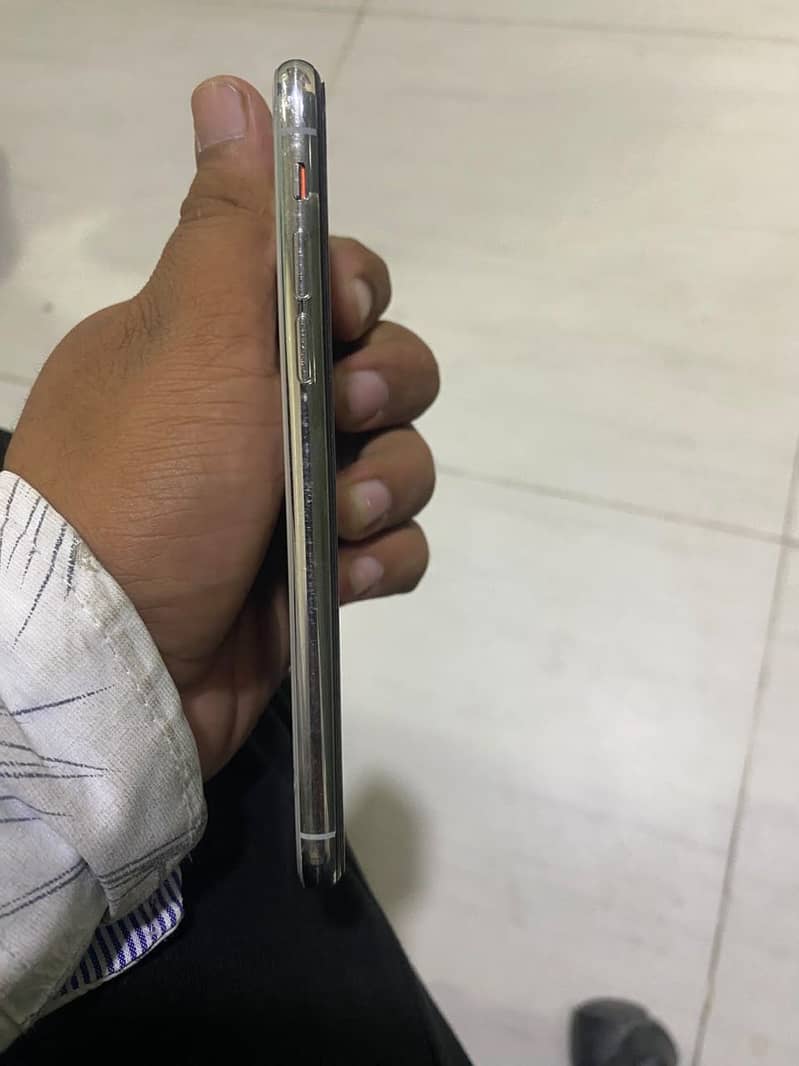 Apple iPhone X 8