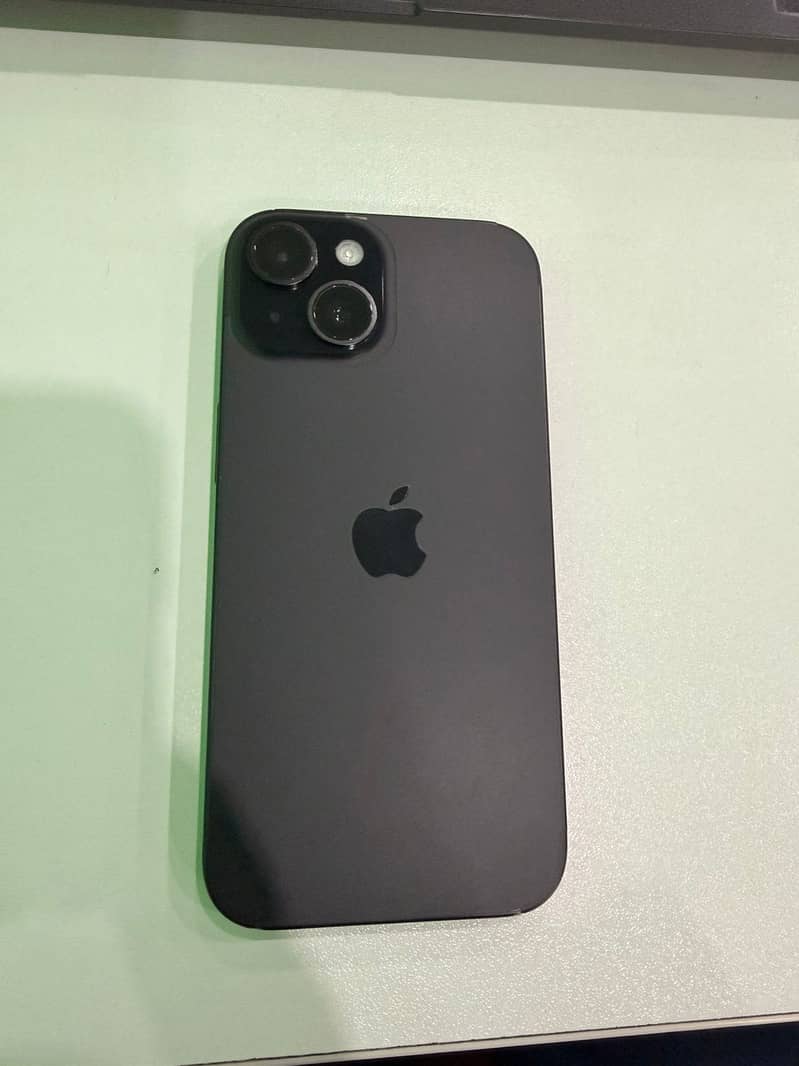 Apple iPhone 15 JV 3