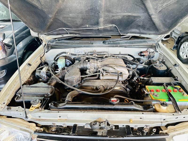 Toyota Surf 2000 3400 cc 6