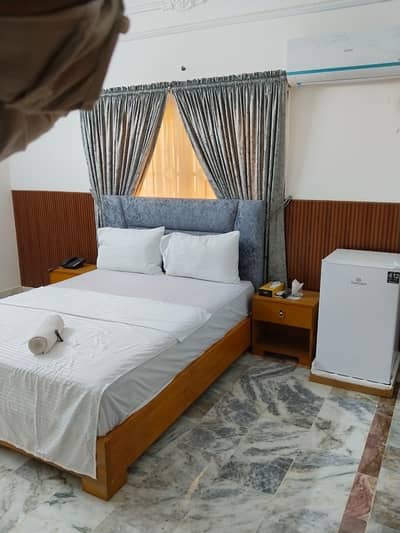 Furnished Rooms Availble For Rent Family Stay