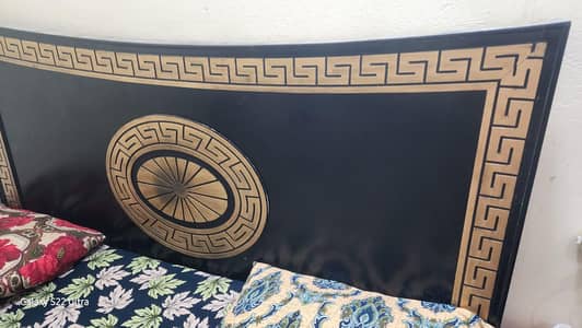 double king size bed with dressing and side tables