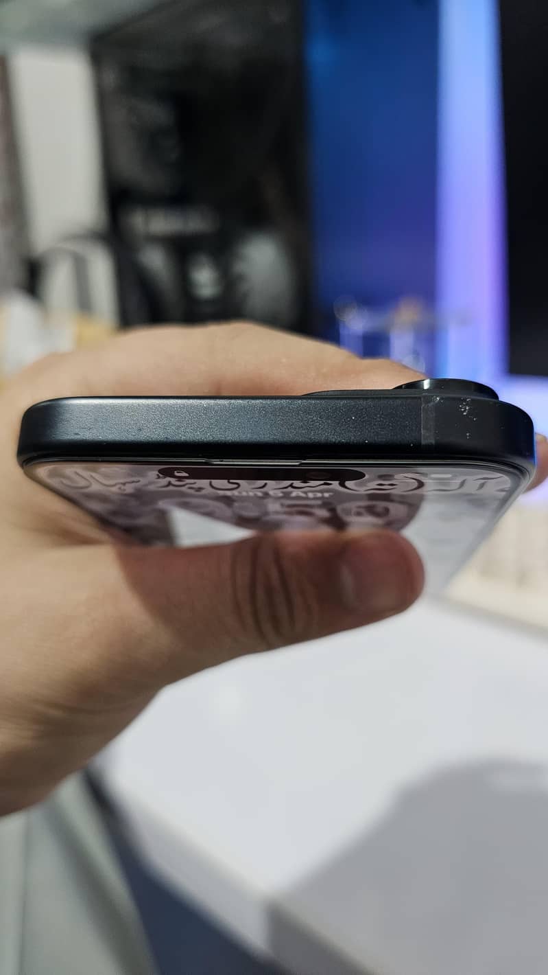 Apple iPhone 15 3