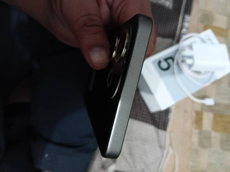 OPPO A5 Pro 3