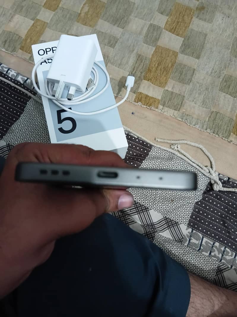 OPPO A5 Pro 4