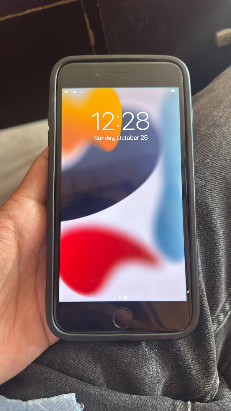 Apple iPhone 7 Plus 2