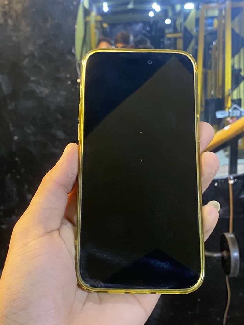Apple iPhone 14 Pro Max 3
