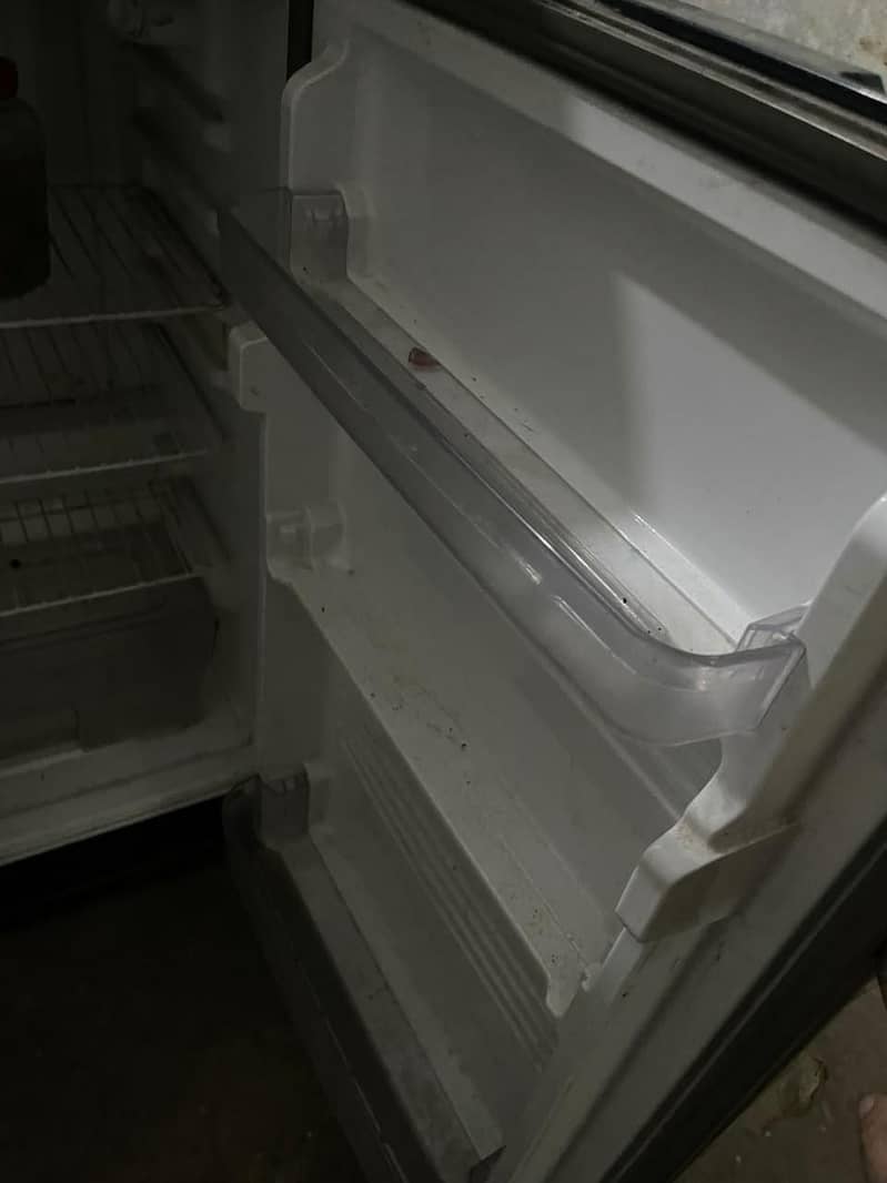 Dawlance Fridge 4