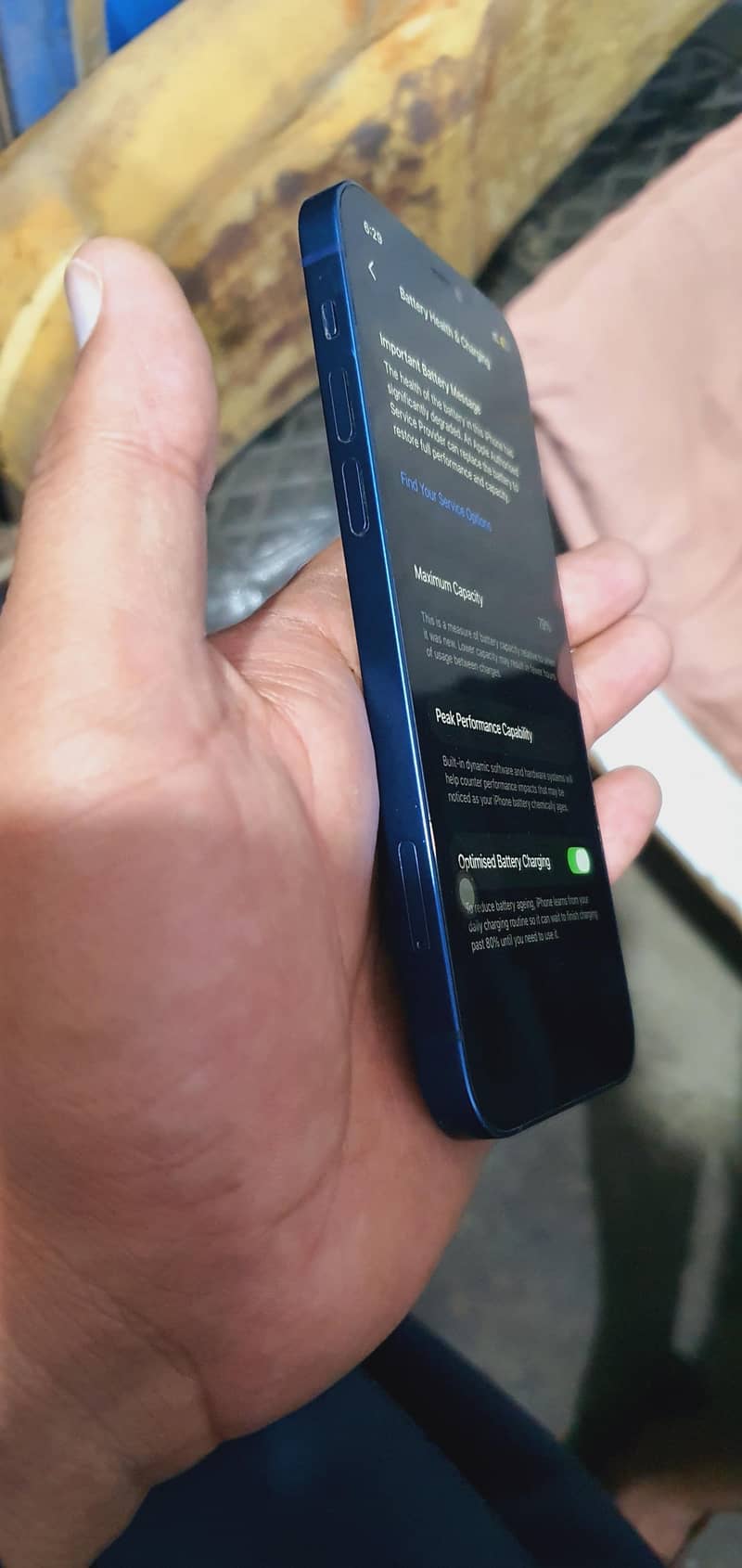 Apple iPhone 12 3