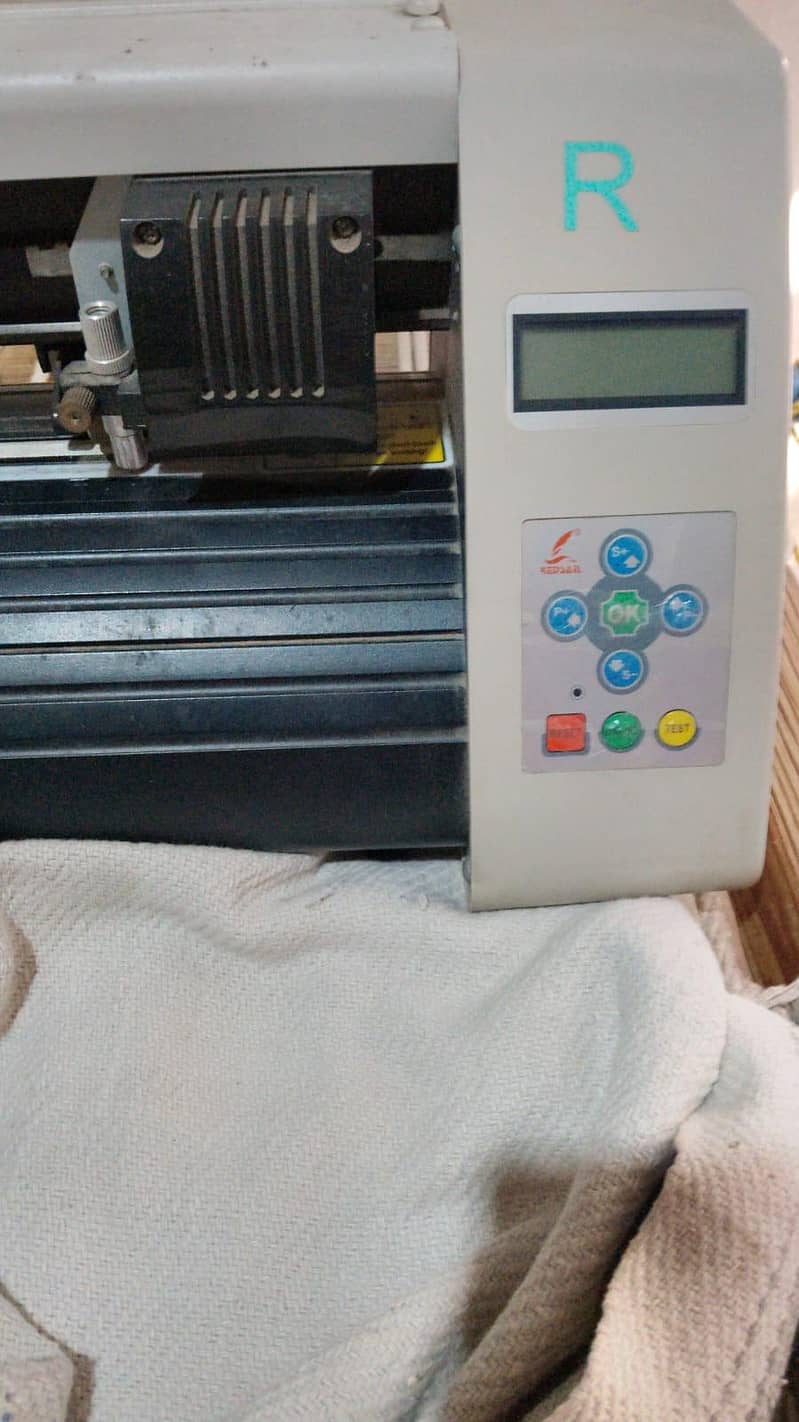 Redsail cutting plotter 2