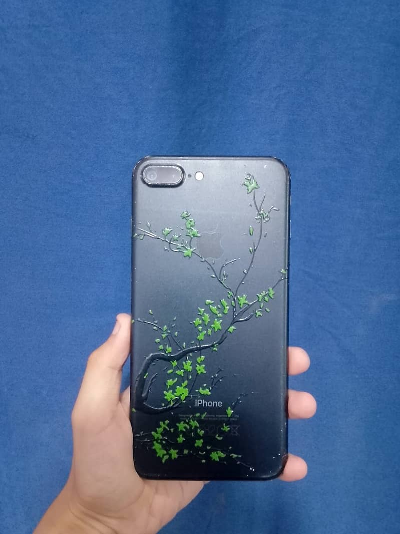 Apple iPhone 7 Plus 3