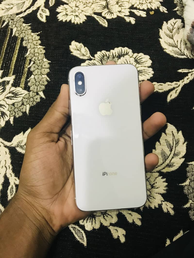 Apple iPhone X 1
