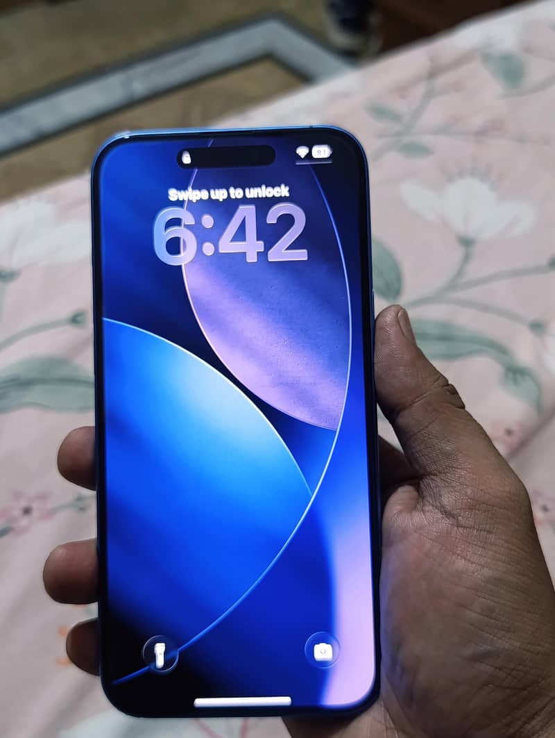 Apple iPhone 16 Plus JV 3