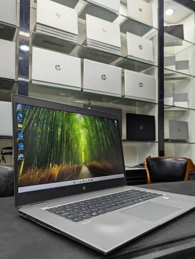 Hp Zbook Studio 15 G5 | i7-8850H | P1000 4gb GPU | Mobile Workstation