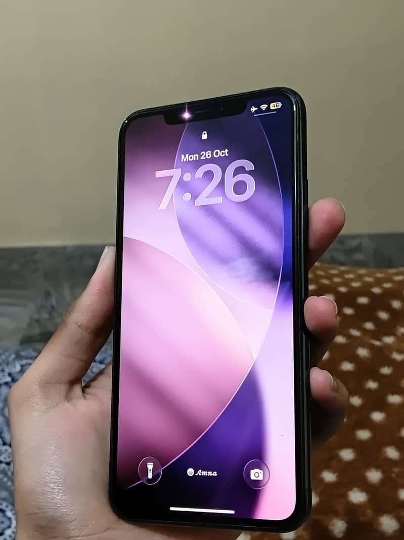 Apple iPhone 11 Pro Max 2