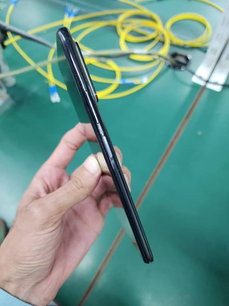 Xiaomi Redmi Note 10 Pro 3