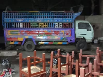 Pickup truck