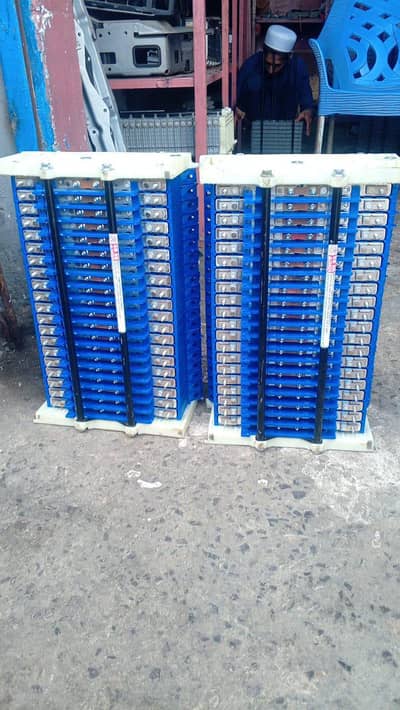 latium battery For Toyota Prius Aqua
