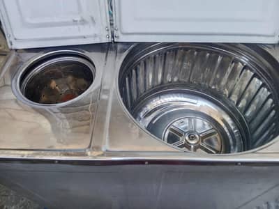 Washing Machine with Dryer