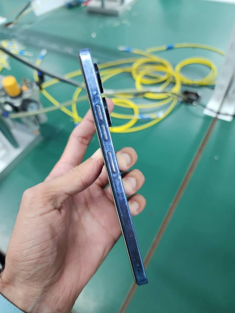 Tecno CAMON 20 2