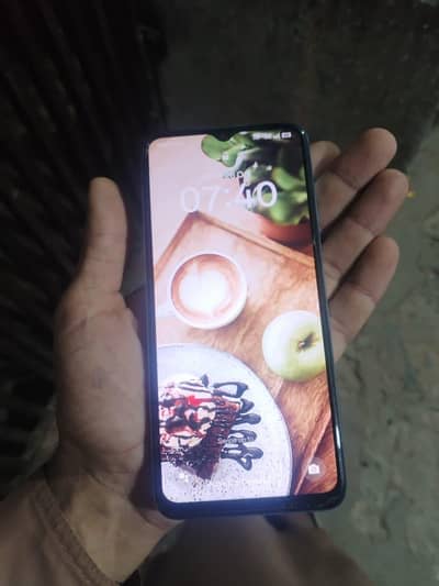 OPPO A18