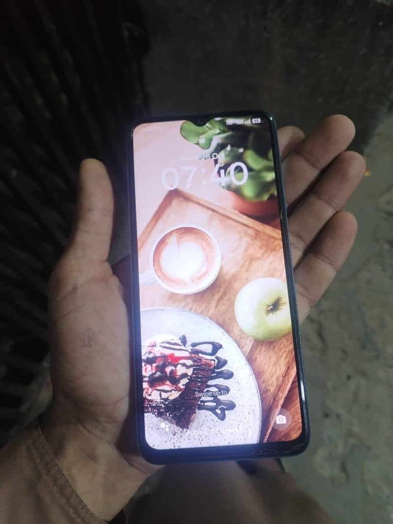 OPPO A18 0
