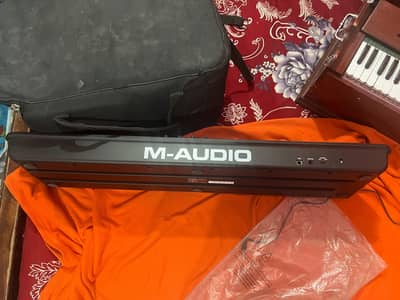 M-Audio Midi Keyboard urgent sale