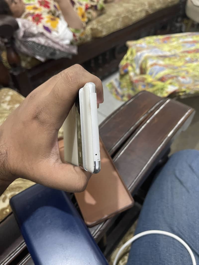 Google Pixel 6 Pro 4