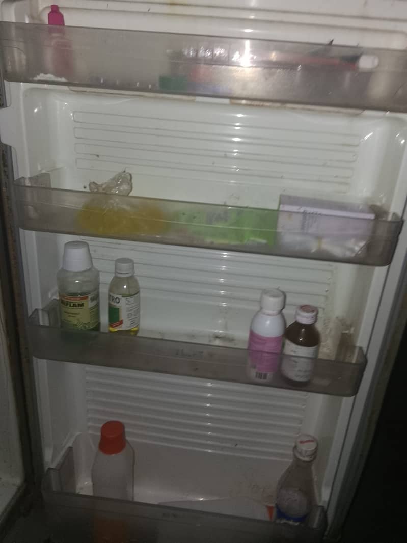 Dawlance refrigerators. 3