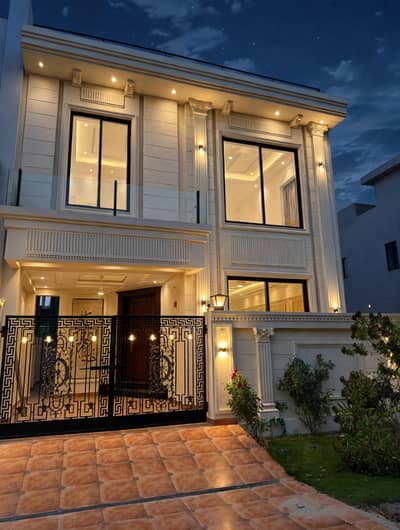 5 Marla fully brand new house available for rent in DHA 9 town