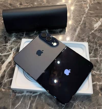 Apple iPhone Duo Just Box Open