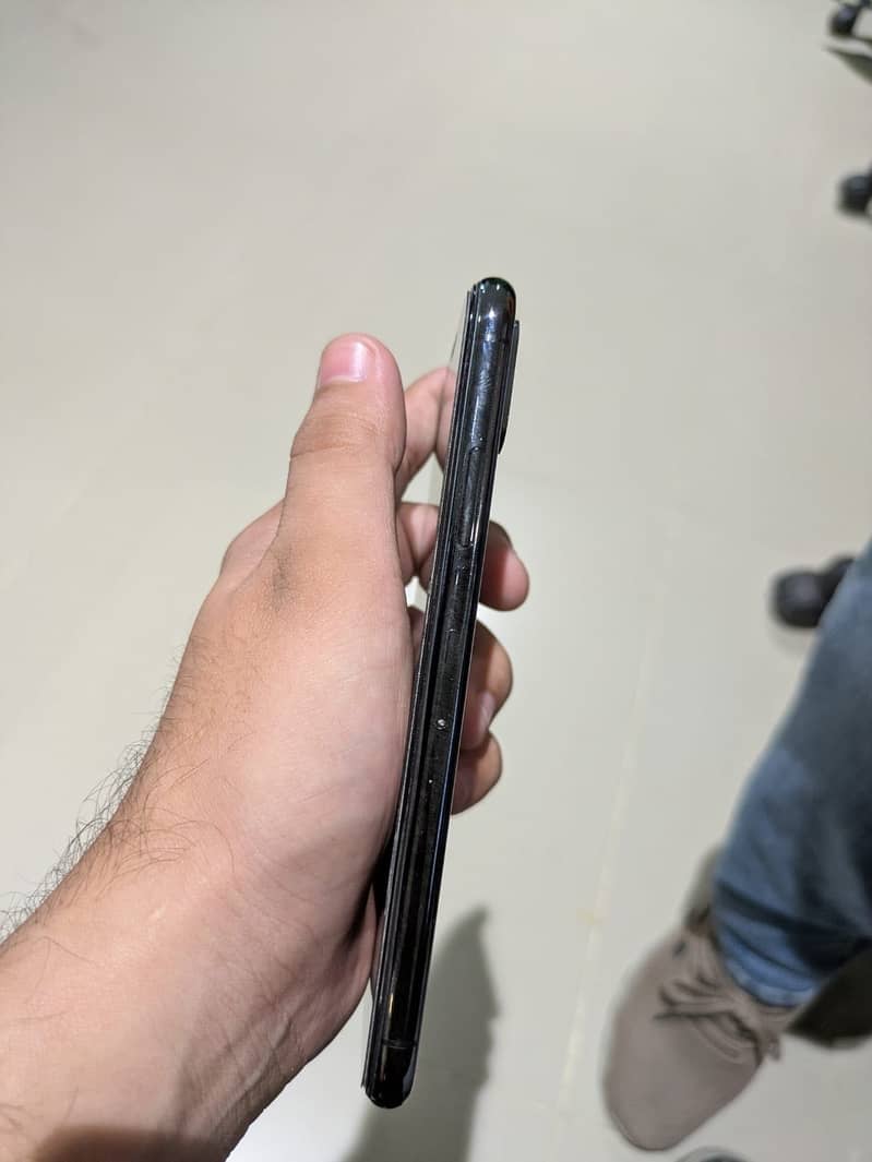 Apple iPhone XS 2