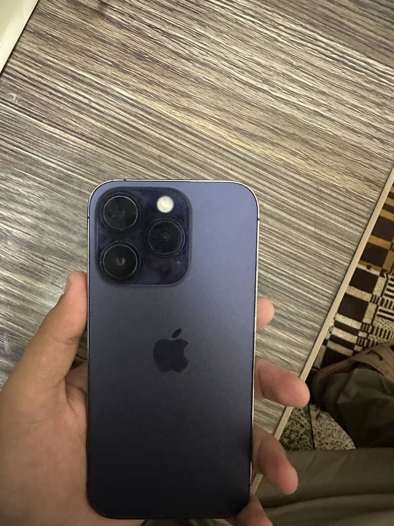 Apple iPhone 14 Pro 0