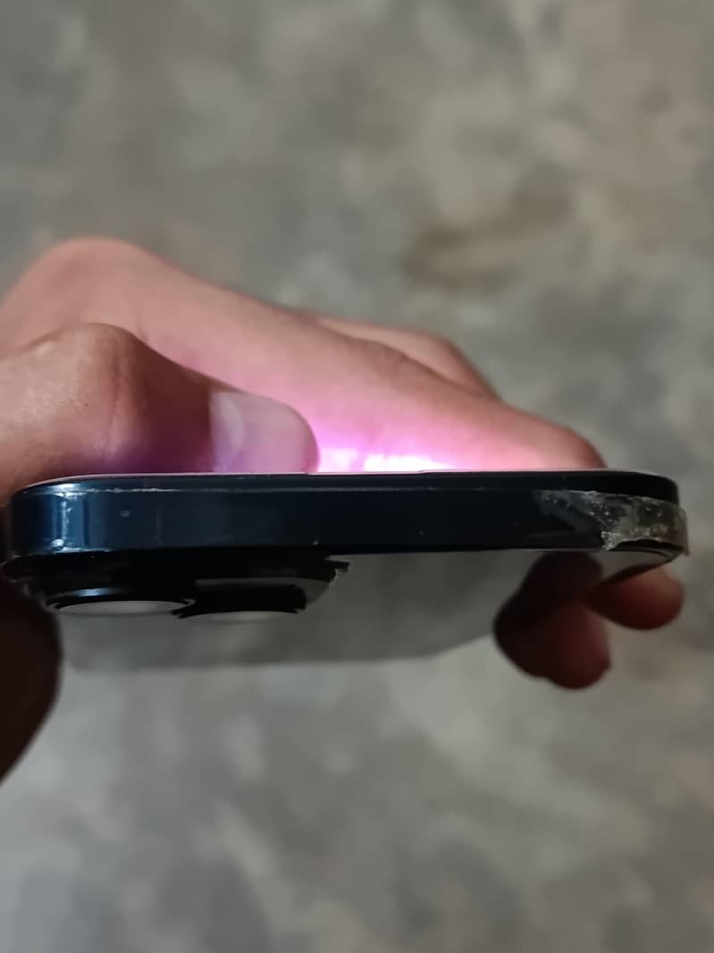 Apple iPhone 14 5