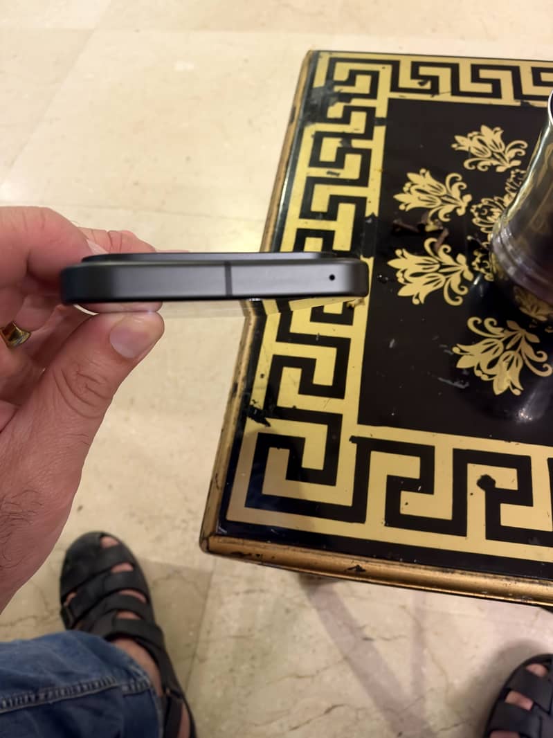 Google Pixel 10 7