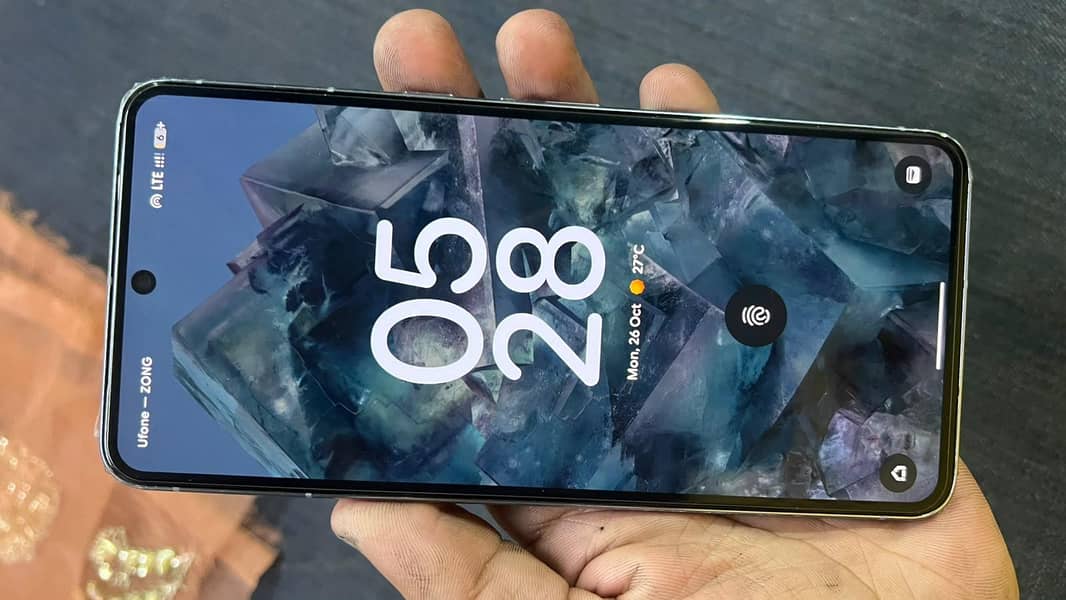 Google Pixel 8 Pro 4
