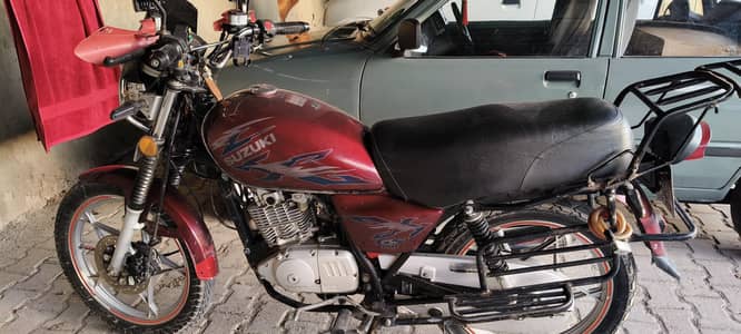 Suzuki GS 150 se