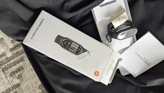 Dubai import. . . . 1 month used