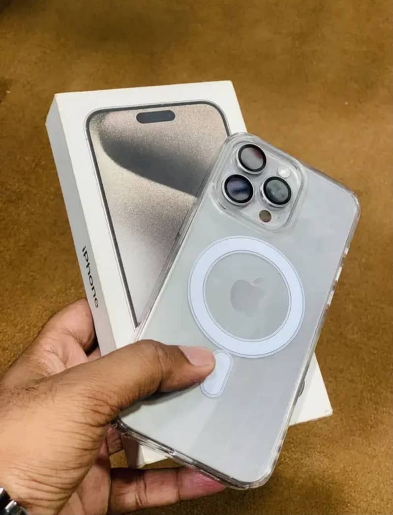 Apple iPhone 15 Pro Max jv 3