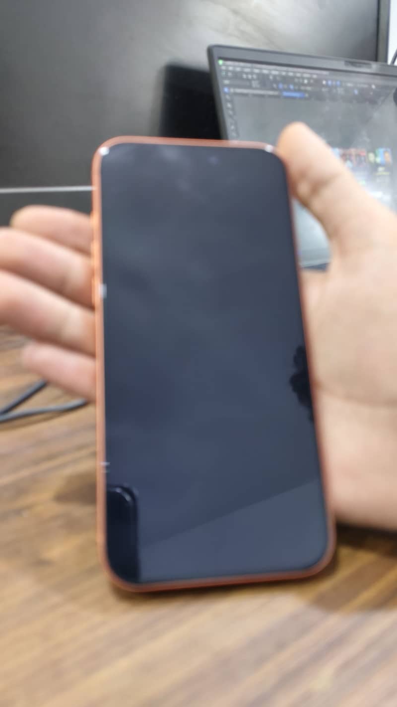 Apple iPhone 17 Pro Max 6
