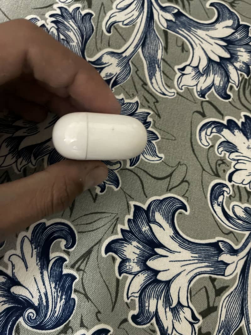 AirPods Pro 2 4