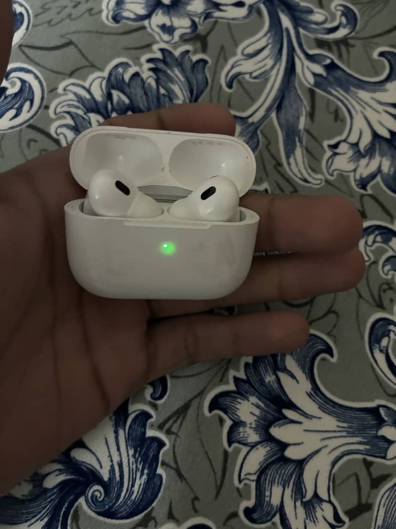 AirPods Pro 2 5