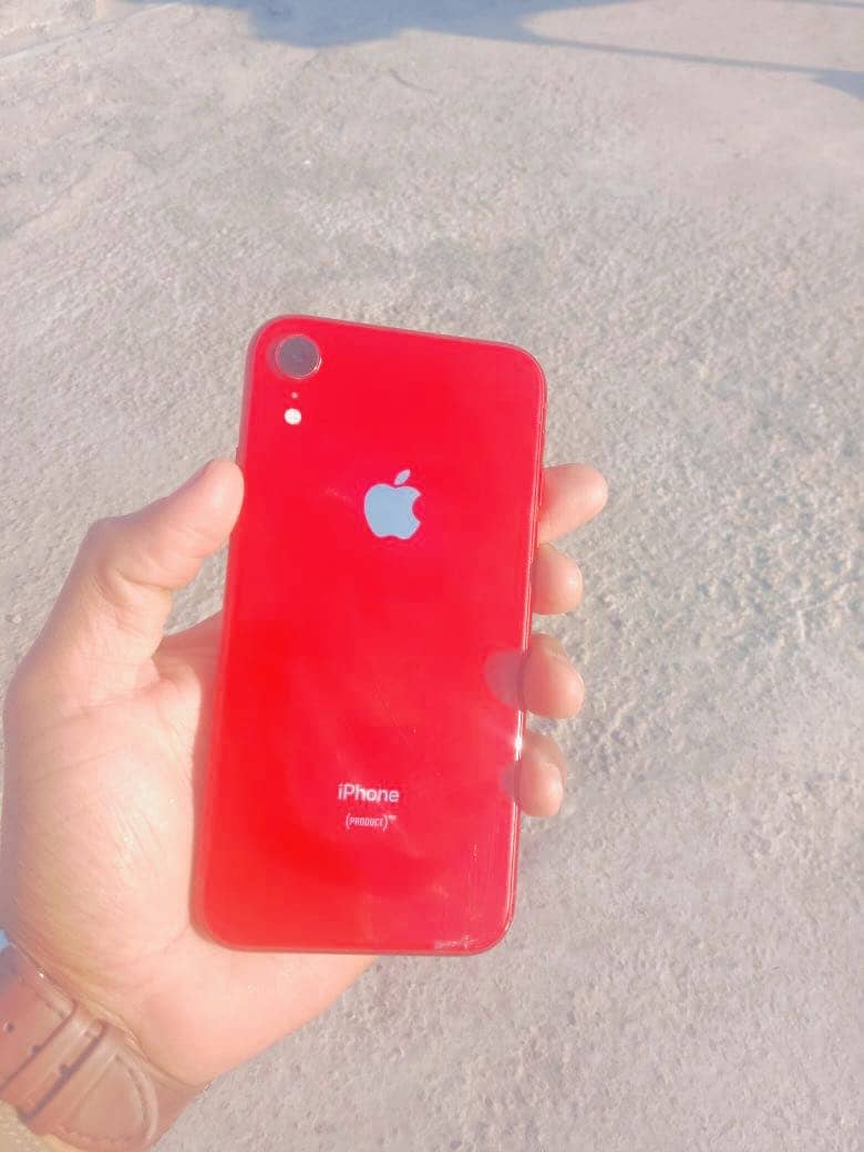 Apple iPhone XR 3