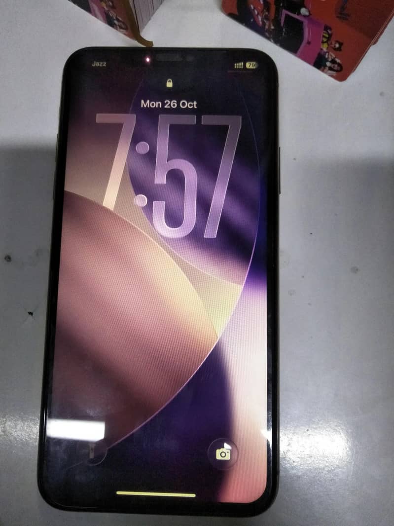 iPhone 11 pro 4