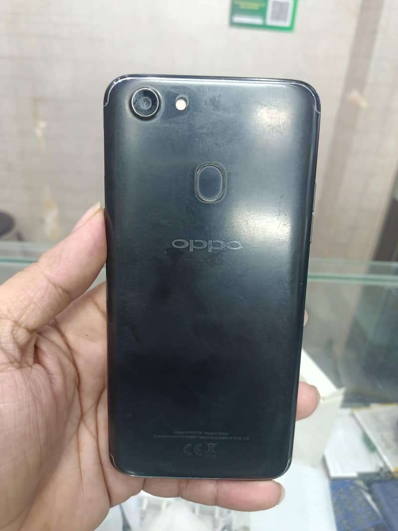 OPPO F5 0