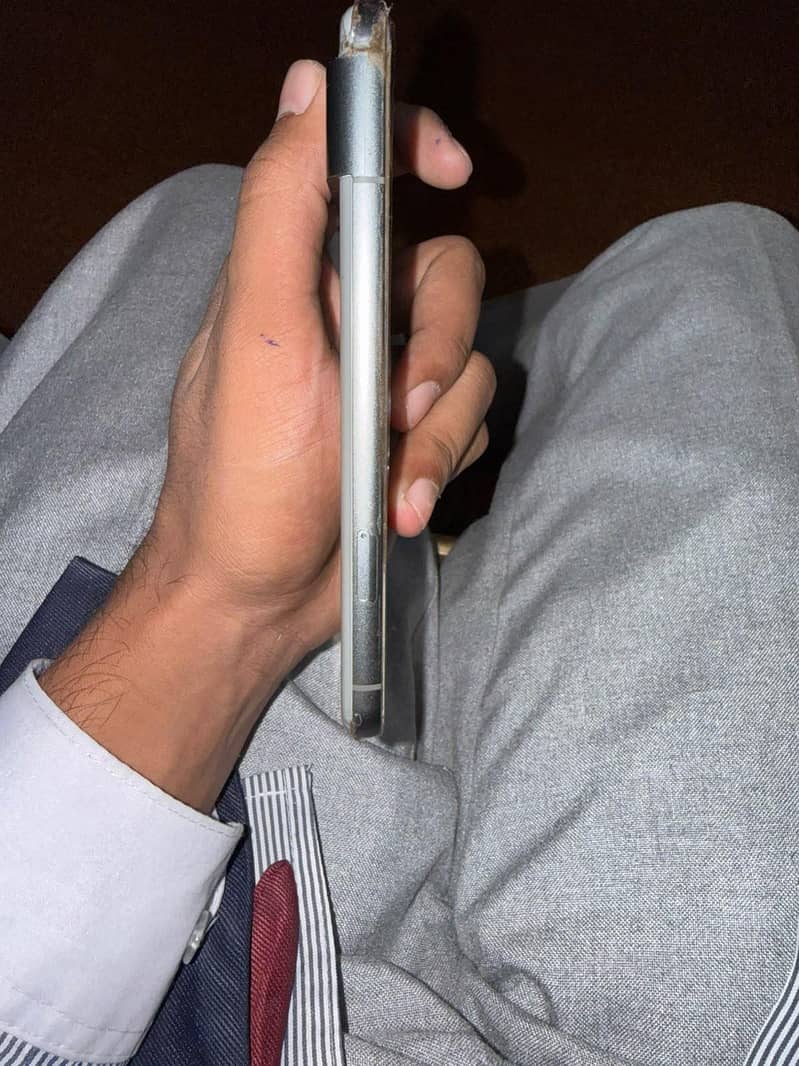 Google Pixel 8 0
