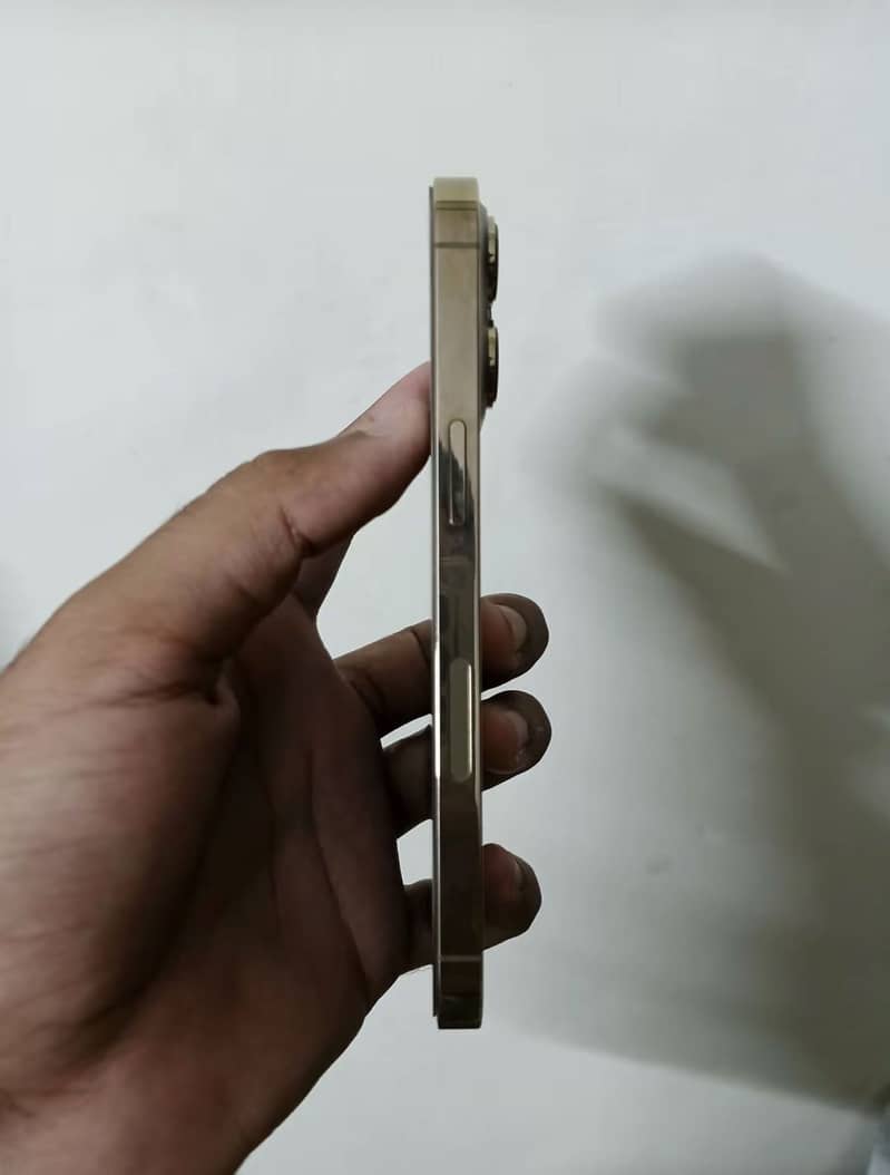 Apple iPhone 13 Pro 5