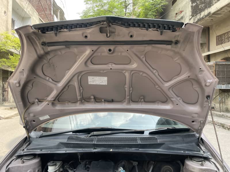 Toyota Vitz 16