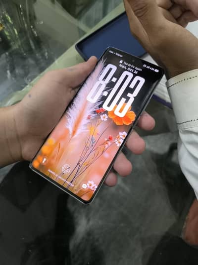 Tecno CAMON 30S with box 10/10 condition