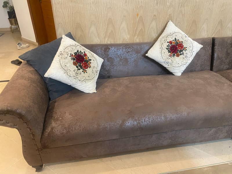 L shape sofa (2) 1